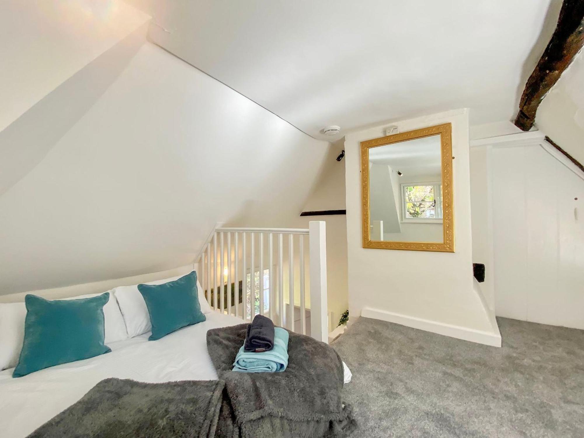 Mortimer Cottage Wootton Rivers 外观 照片