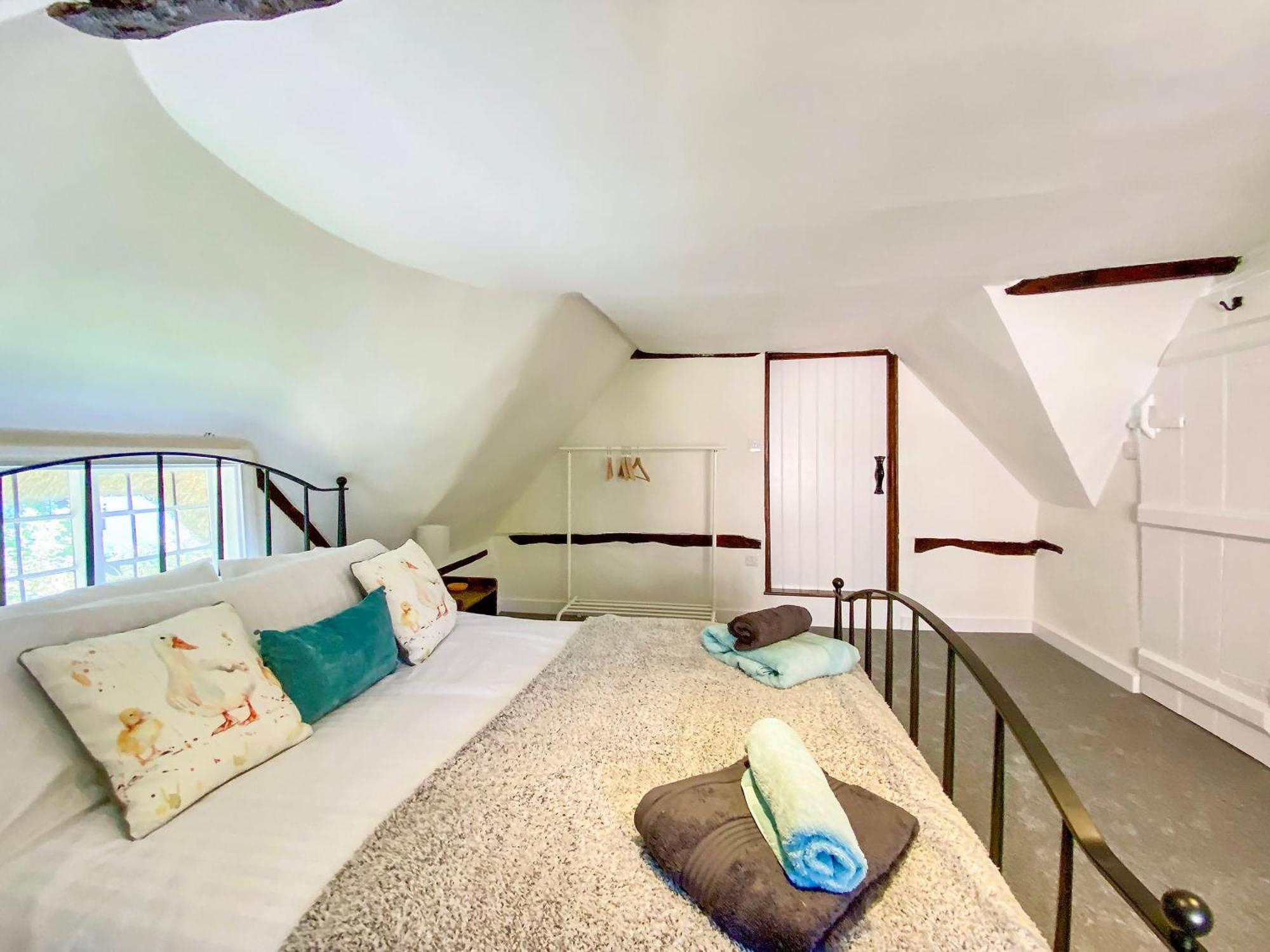Mortimer Cottage Wootton Rivers 外观 照片